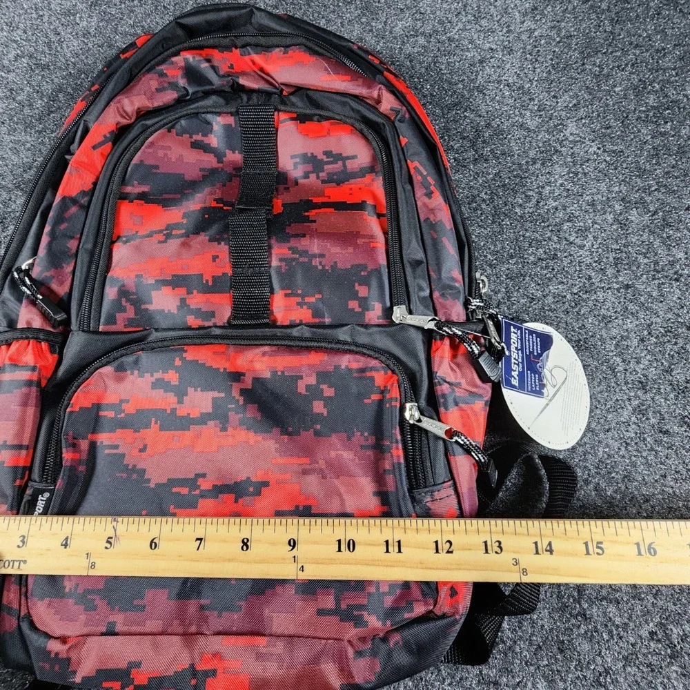 NWT Eastsport Backpack Unisex One Size Red Black Digital‎ Camo Laptop Sleeve